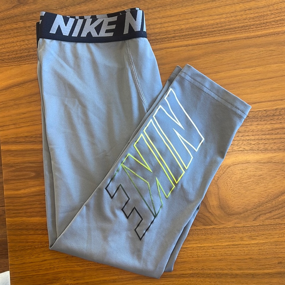Nike dri fit compression 3/4 pants.